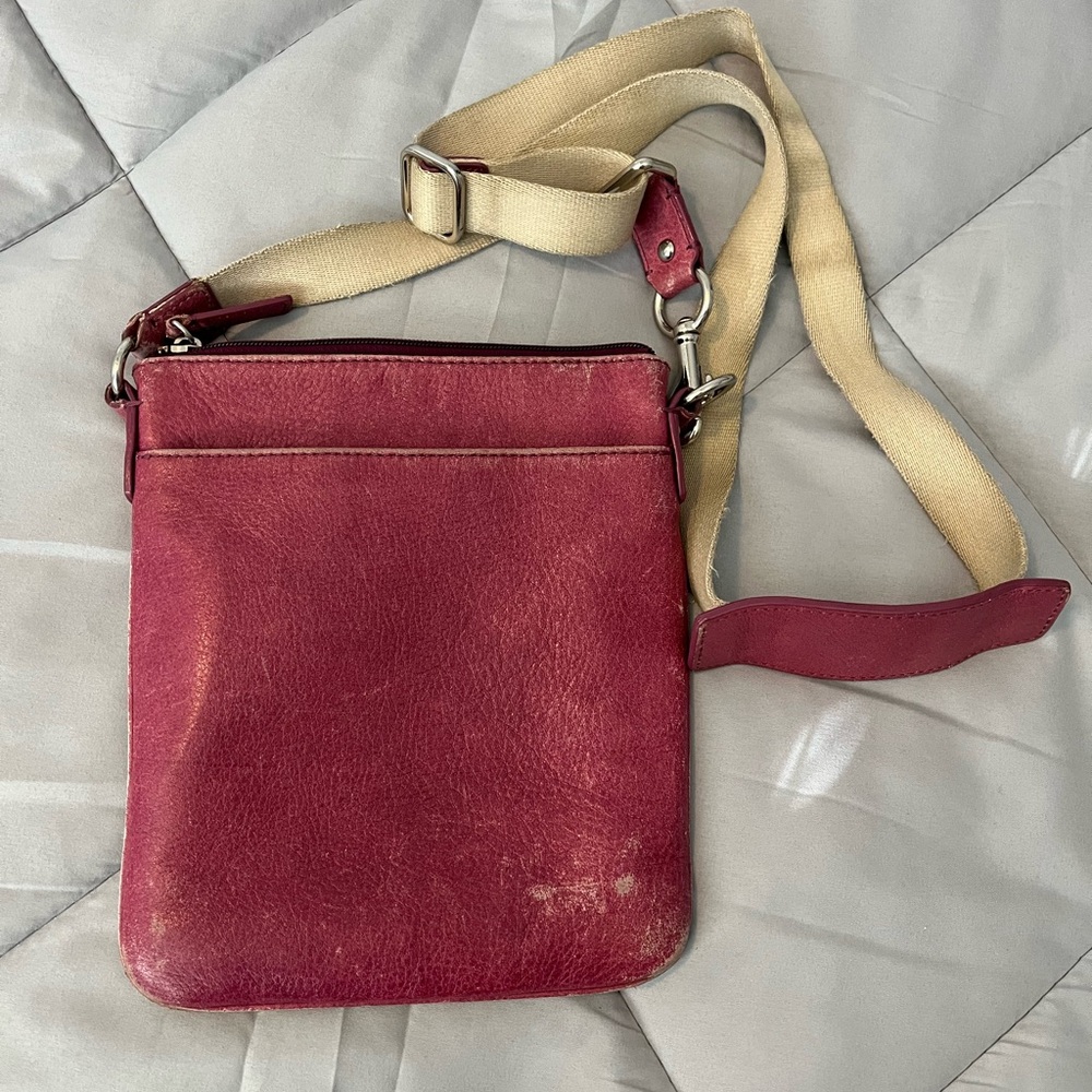 Coach Vintage Raspberry Leather Crossbody Purse Silver Details Cute Colorful - Picture 3 of 6